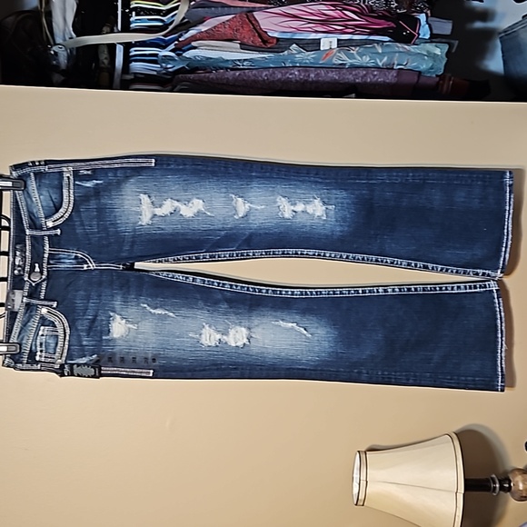 NWT Silver Bootcut Distressed Jeans - Picture 2 of 16